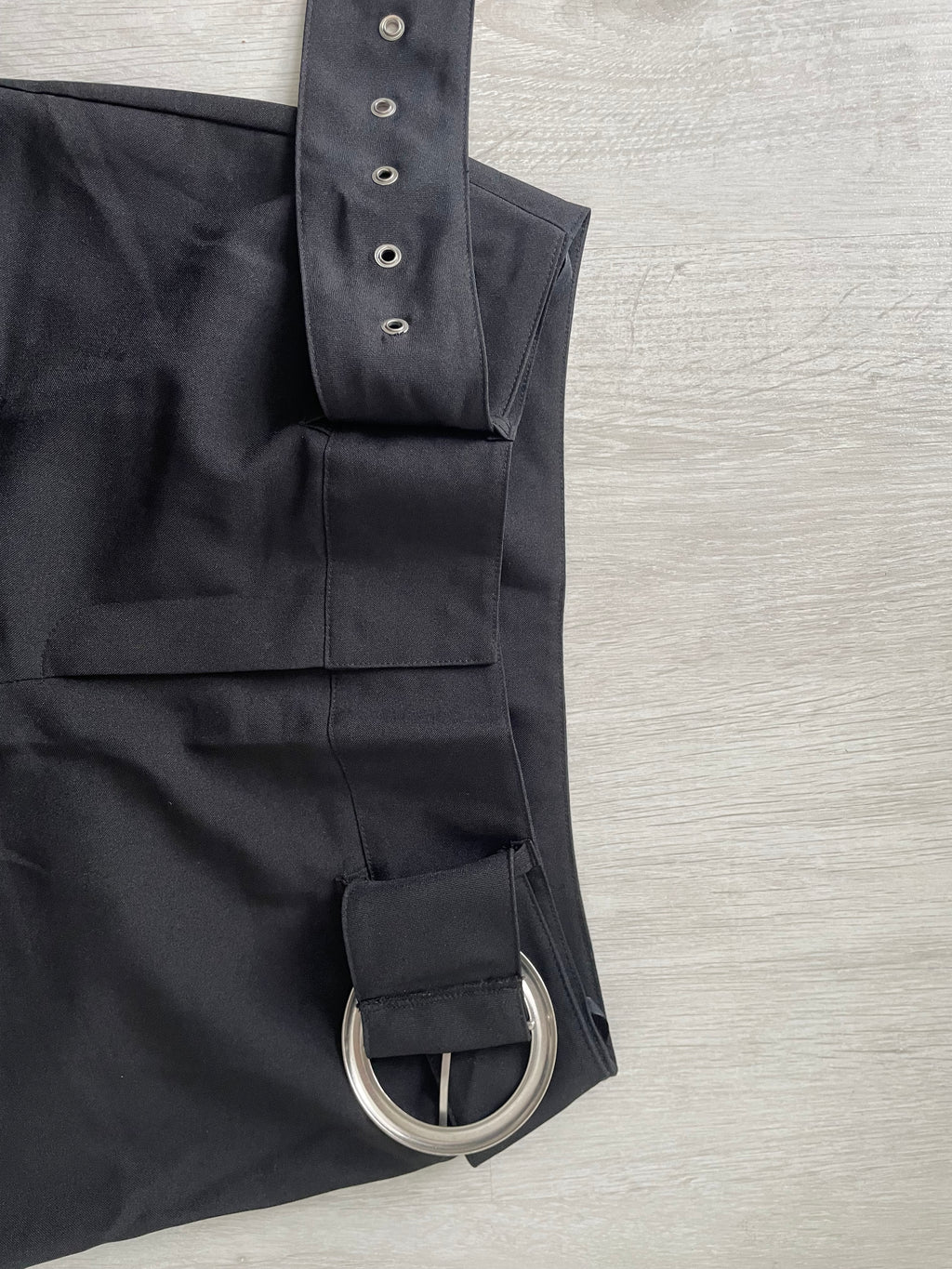 Pantalon noir pattes d’éléphant