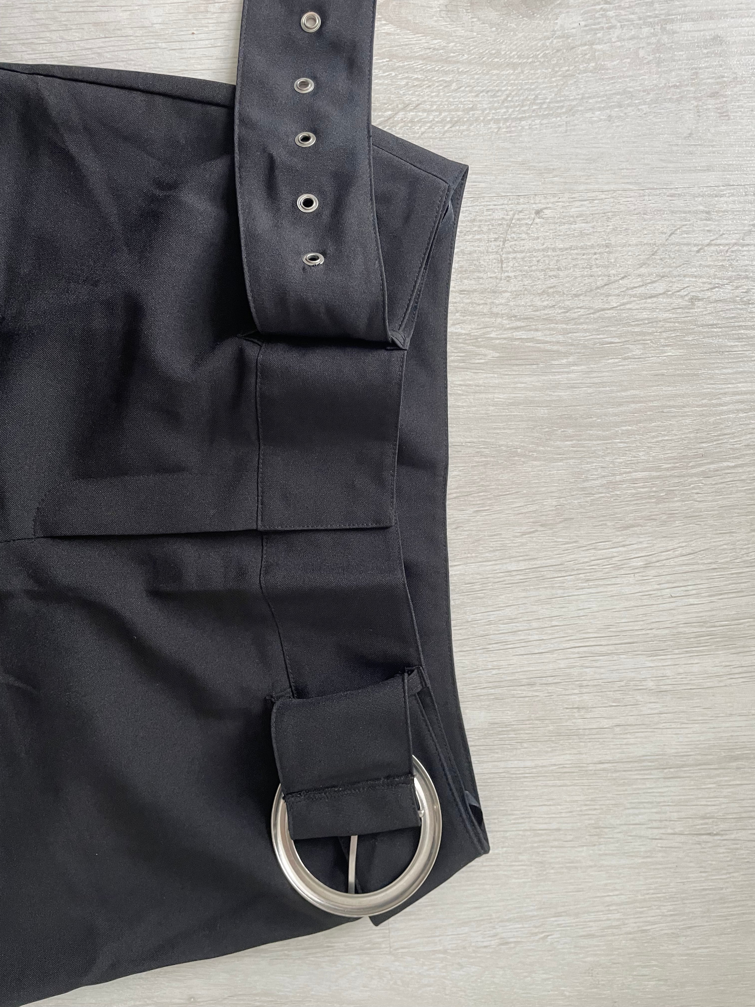 Pantalon noir pattes d’éléphant